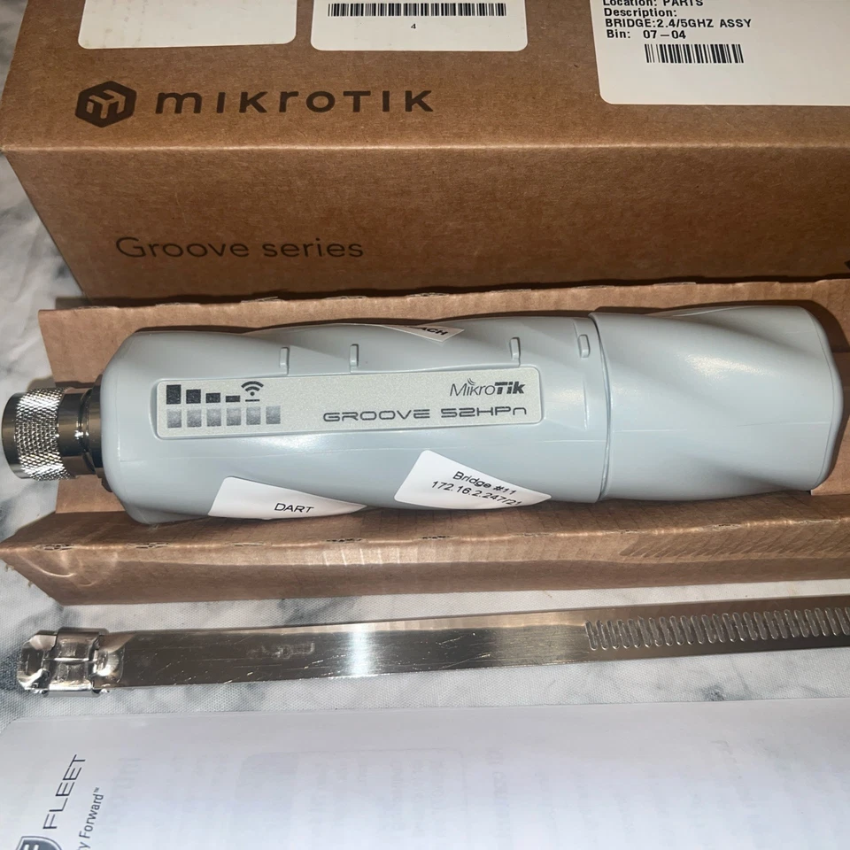 Mikrotik GrooveA-52HPn-US RouterBOARD GrooveA 52 2.4/5GHz Access Point - Image 2 of 4