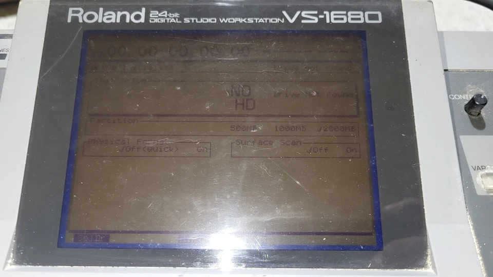 Roland VS-1680 Digital Studio Workstation - Gray - For Parts, See Description - Image 2 of 4