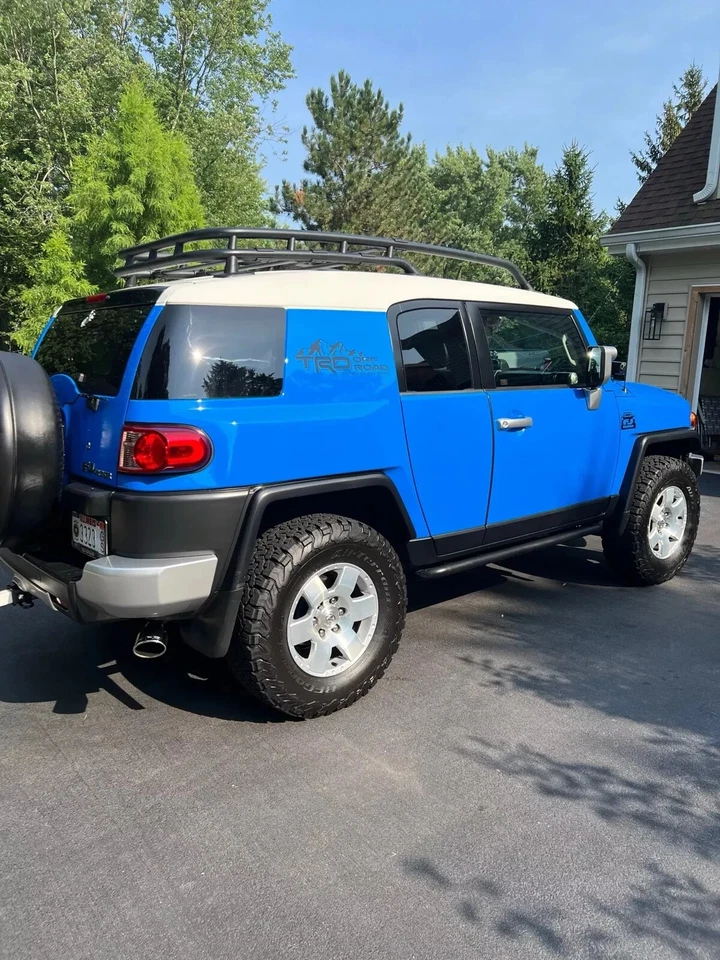 2007 Toyota FJ Cruiser  - Image 4 of 4
