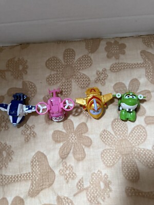 Super Wings 2  Transforming Planes Mini Airplanes Lot of 4