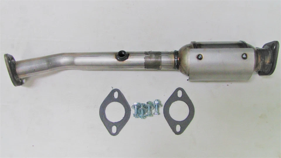 Se adapta a: Convertidor catalítico trasero lado del conductor Nissan Armada 2005 2006 5,6 L Foto 2 de 2