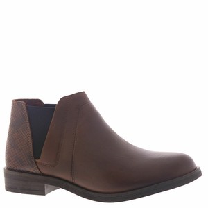 clarks demi boot