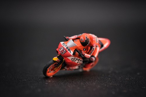 Miniature Figure Moto GP Superbike H0 1/87 or Scale 1/64 Hotwheels - Picture 5 of 24