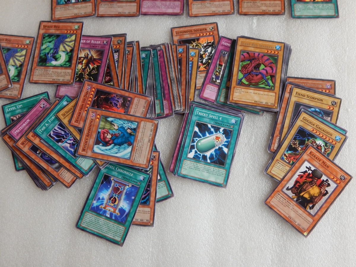 yugioh card pile Arkero-G Yu-Gi-Oh! Powerpack 50 Mixed Cards + 50 Sleeves - German You can send 1 Armed Dragon monster from your hand or Deck to the GY Sold at Auction: A large