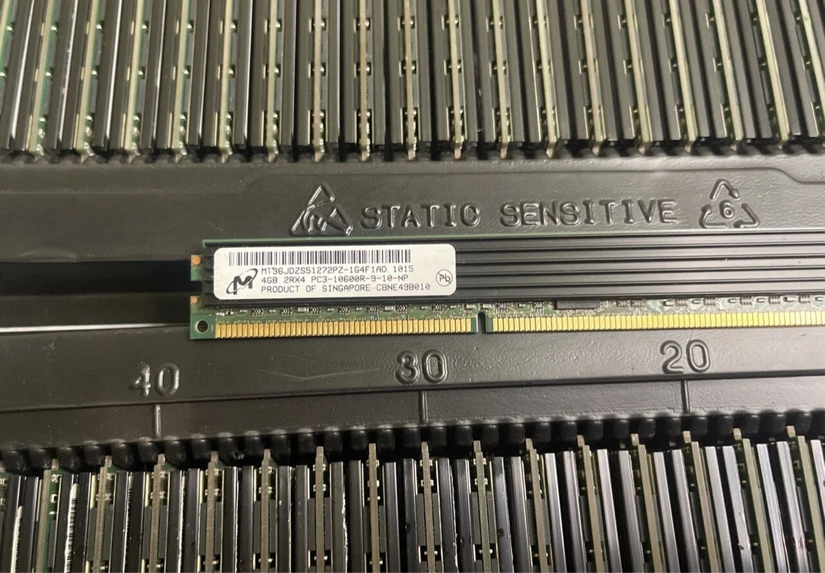 Lot De 2 Barrettes Mémoire RAM ATP 4Go DDR3 PC3-10600 (1333MHz) - 8Go Au Total - Occasion
