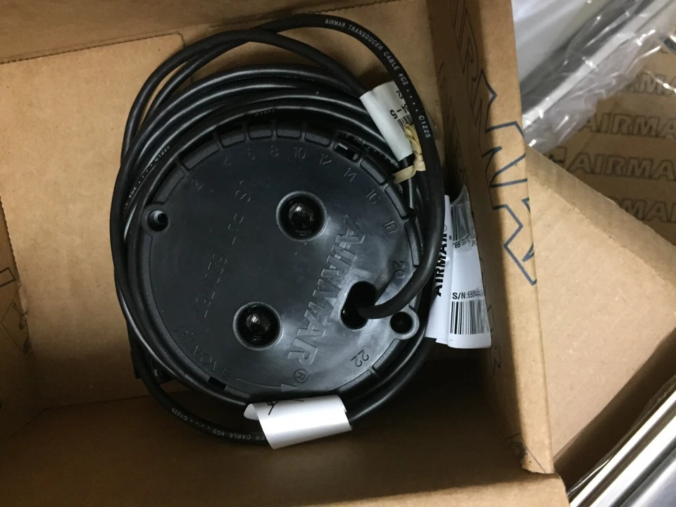 Airmar P79 D Para SIMRAD JRC (028) 7 pines hembra  600W Interior,plastico  - Imagen 4 de 4