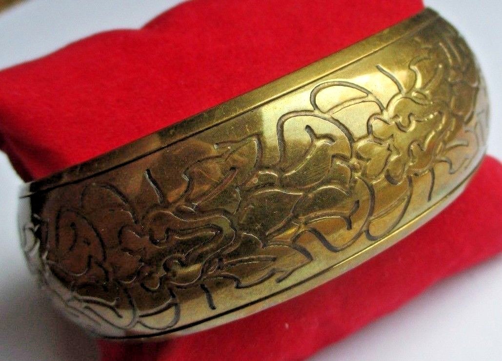 Bracelet Vintage Années 70 En Cuivre Jaune Patiné - Motif Floral - Sans Fermoir
