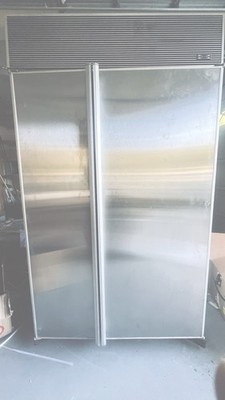 Sub-Zero 48 Inch PR 29.1 cu.ft Built-In Side-by-Side model 532