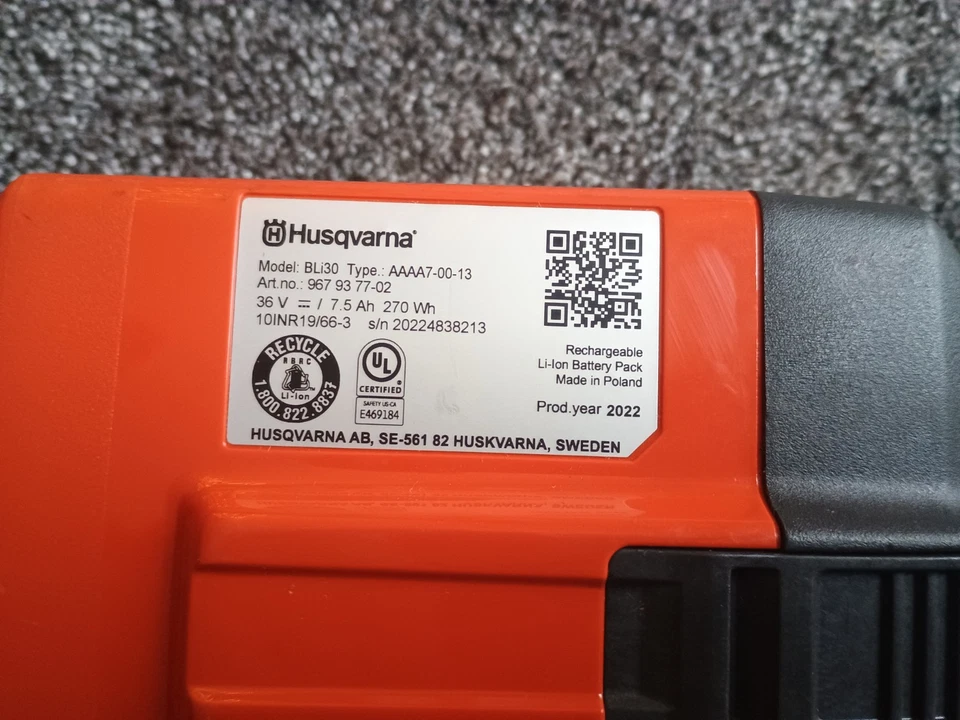 Batería Husqvarna - BLi30 Foto 4 de 4