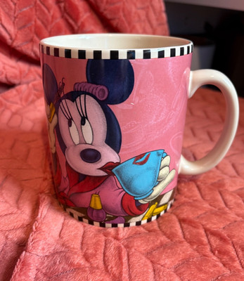 Disney Jumbo Minnie Mouse Kaffeebecher ''Niemand hat jemals gesagt, sieht so gut aus'' 24 Unzen