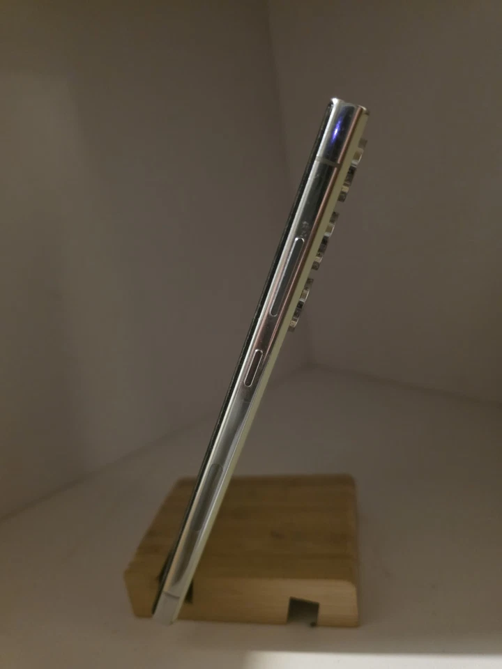 Samsung Galaxy S23 Ultra 5G / 256 GB / Kleiner Pixelfehler / Preis VHB! - Bild 4 von 4