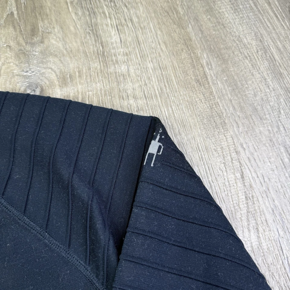 Smartwool Intraknit Merino Tech 1/4 Zip Sweater Blue/Gray Men’s Size XL - Image 3 of 4