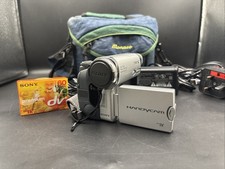 Sony Handycam DCR-HC14E Nightshot mini videocamera portatile argento - pacchetto