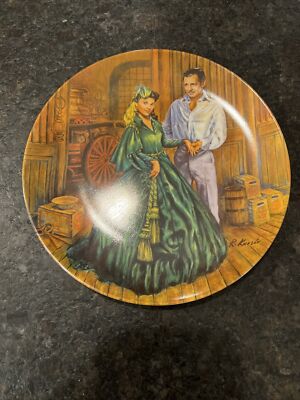 Edwin Knowles Gone With the Wind Scarlett Green Dress Plate 1984 | eBay Edwin Knowles Gone With the Wind Scarlett Green Dress Plate 1984 | eBay