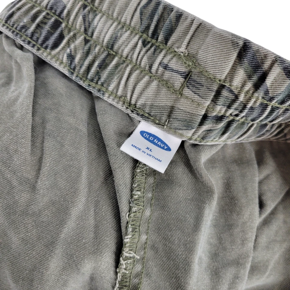 Old Navy Shorts XL Green Pull On Elastic Waist Pockets Lyocell Leaf - Image 2 of 4