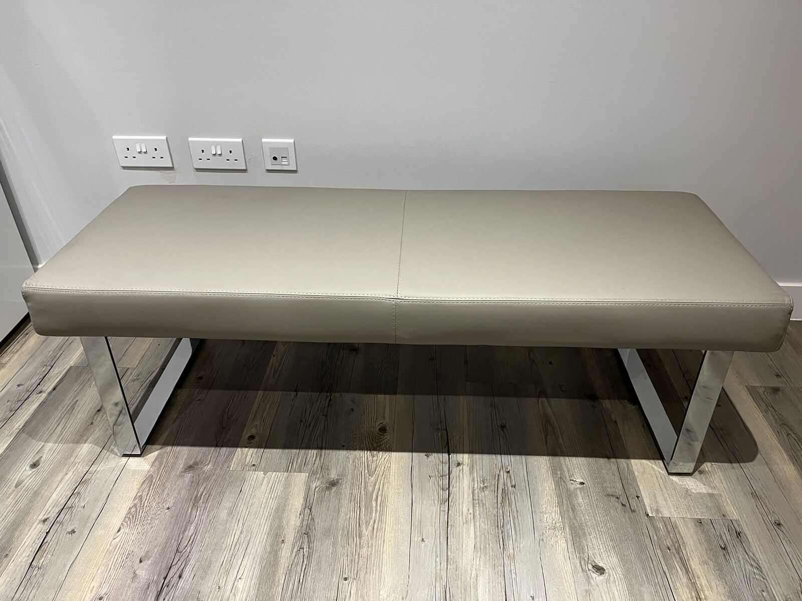 *New* SCS Lisbon Dining Bench Grey Leather And Chrome RRP £299 eBay