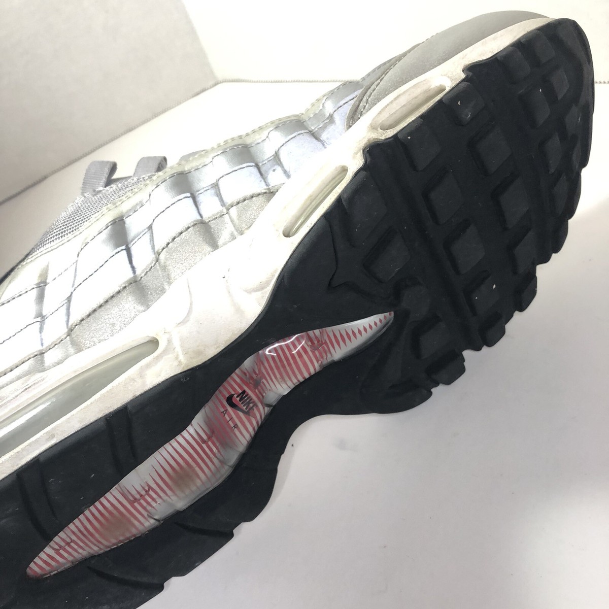 Nike Air Max 95 Premium QS Silver Bullet Size 11 918359-001 Nike Air Max 95 Premium QS Silver Bullet Size 11 918359-001