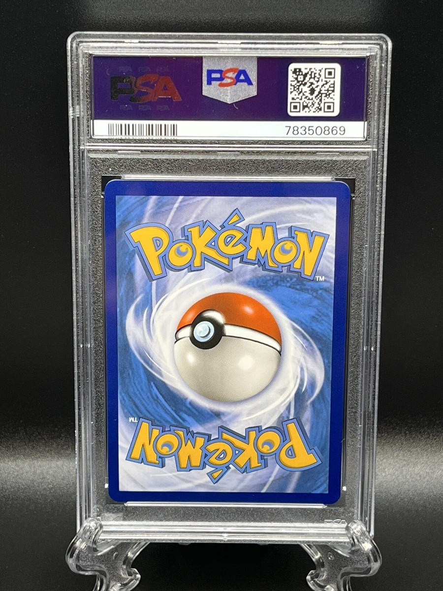 PSA 8 Blaziken VMAX Chilling Reign 200/198 Secret Rare Full Art