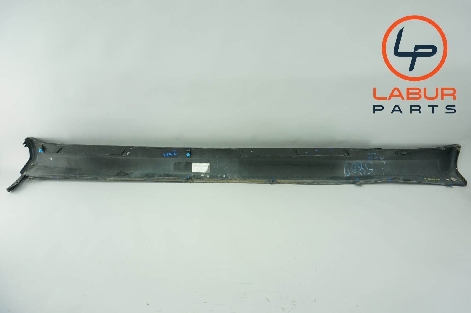 M139 03-08 Maserati Quattroporte Left Side Skirt Rocker Panel Black SS345