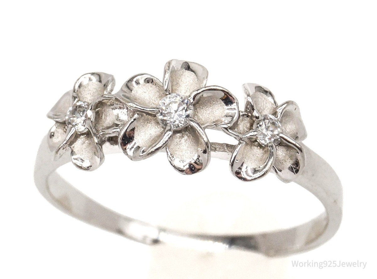 ★TATIANA★ (SILVER925) Flower Draw Heart Cubic Ring CR1811 Amazon.com: Super Flash Cubic Zirconia Flower Shape Ring925