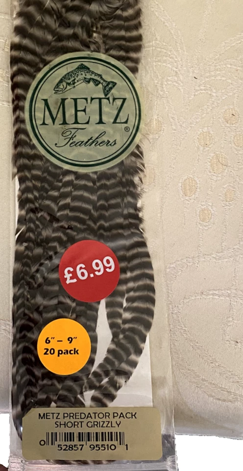 Packs Metz Predator Hackles - Cortos en seis colores Foto 2 de 4