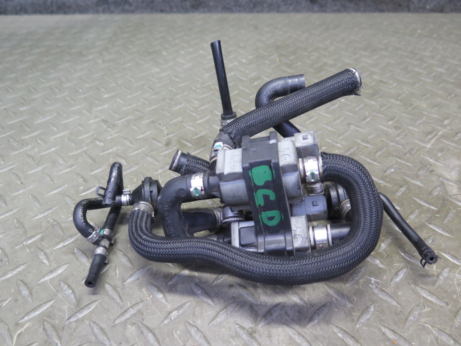 2006-2012 BENTLEY FLYING SPUR 6.0L ENGINE TURBO BOOST SOLENOID VACUUM VALVE