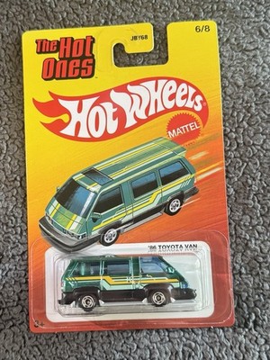 Hot Wheels The Hot Ones 1986 Toyota Van JBY68 1:64 Diecast Car