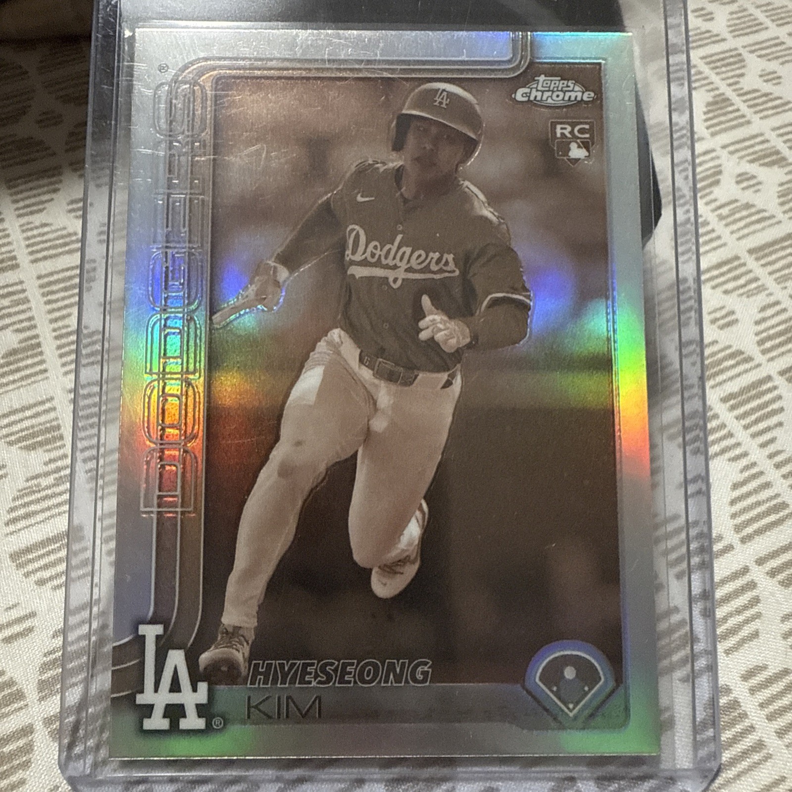 2025 Topps Chrome #152 Hyeseong Kim Sepia Refractor Los Angeles Dodgers RC