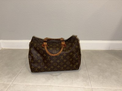 Bundle: Monogram Louis Vuitton Speedy 30 with  LV French Kisslock Wallet