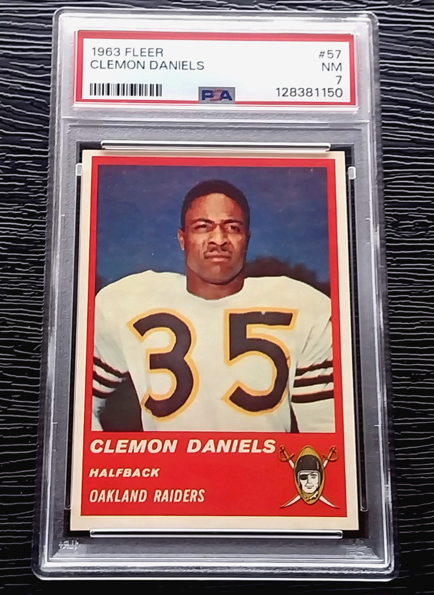 1963 FLEER CLEMON CLEM DANIELS ROOKIE CARD #57 ***PHENOMENAL*** PSA 7 NEAR MINT