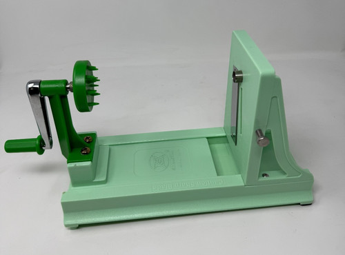 Benriner Style Shyang-Tian Fruit & Veg Turning Mandoline Slicer