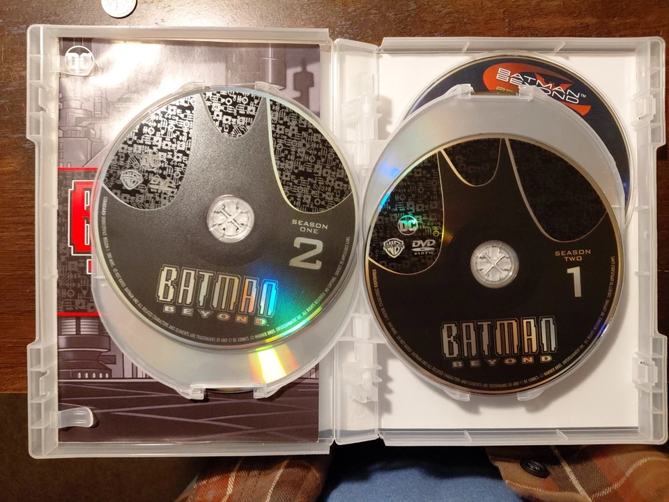Batman Beyond The Complete Series; DVD; RD DES. Foto 4 de 4