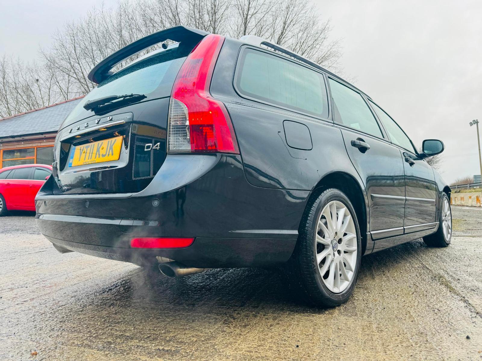 VOLVO V50 D4 [177] SE Lux 5dr LEATHER HEATED SEATS CRUISE CONTROL eBay