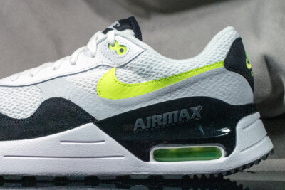 NIKE AIR MAX SYSTM shoes for men, NEW & AUTHENTIC, US size 10