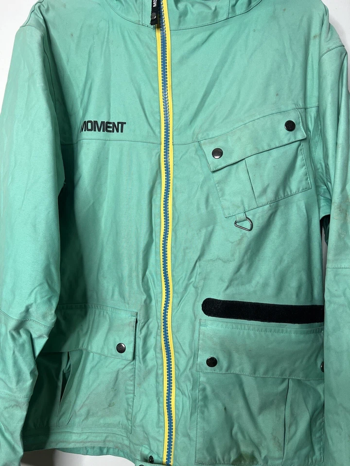Chaqueta con Capucha MOMENT Para Hombre Esquí Snowboard VERDE COMO NUEVO Cremallera Completa Talla M Foto 2 de 4