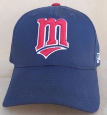 MINNESOTA TWINS ADJUSTABLE BALL CAP SMALL/MEDIUM