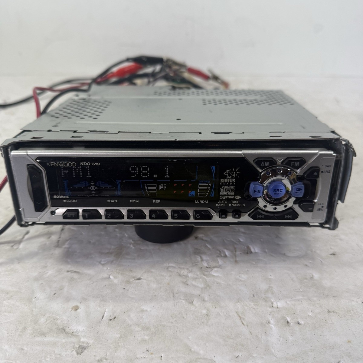 FLAW ) Rare Kenwood KDC-519 CD Player Mask Car Stereo Old School