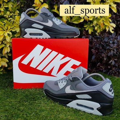  Neu mit Karton & Original Nike  Air Max 90 Turnschuhe in Rauchgrau & Schwarz UK Größe 11