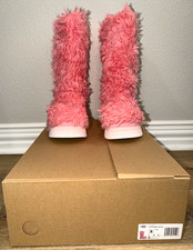 UGG Fluff Momma Boots Sugar Pink Jasmine in Box size 8 Ski Environment Friendly