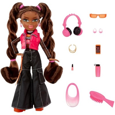 Bratz Sasha Doll: Streetwear Fashion Passion$