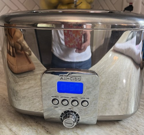 All Clad Stainless 2-Slice Digital Toaster TJ822 6 Browning Levels Defrost Bagel