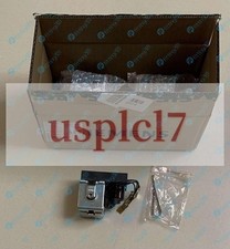 1PIECE NEW SIEMENS UNDERVOLTAGE RELEASE 3WX36...