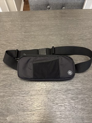 Gaiam Padded Running Belt Black Sunburst Flower Logo Waist Pack Fanny Pack EUC