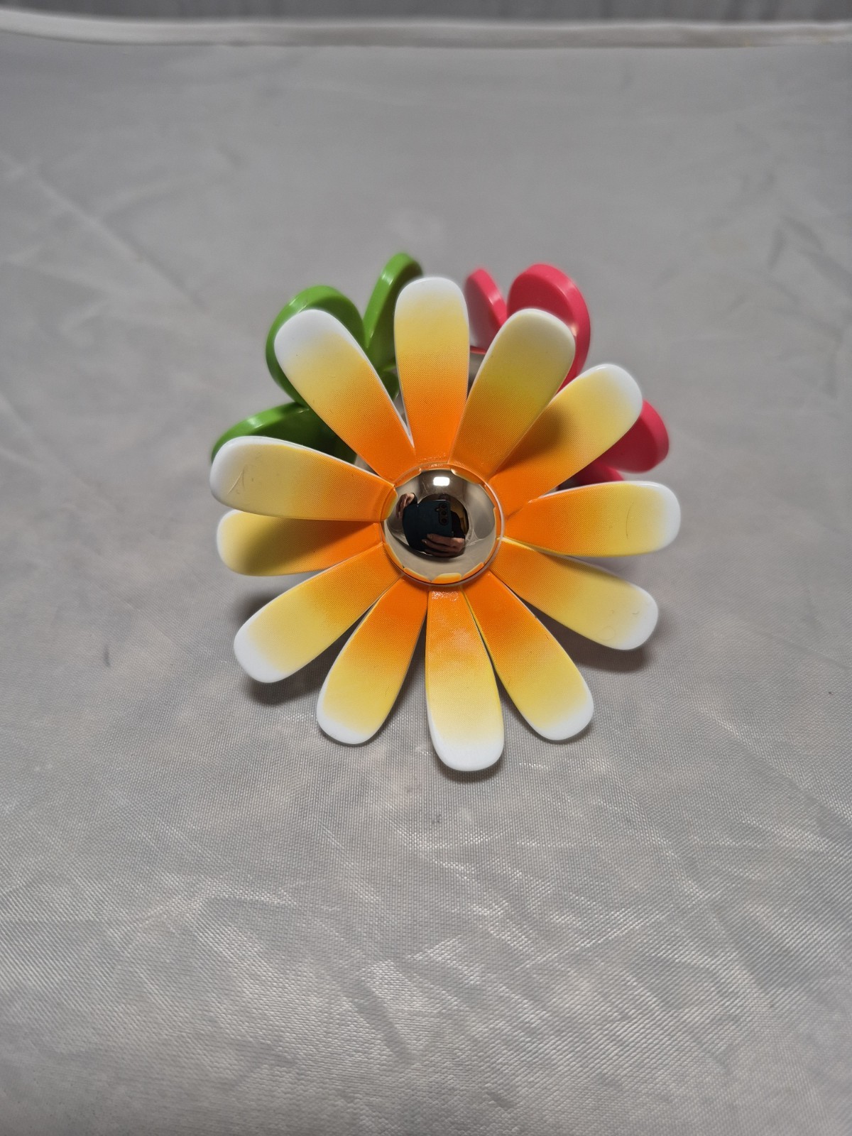 Cap For Daisy  By Marc Jacob For Women “ CAP ONLY “