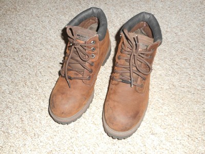 skechers waterproof air cooled