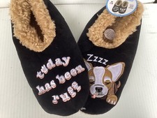 Snoozies Foot Covering Slippers TODAY HAS BEEN RUFF Women's Size Medium 7/8 NWT