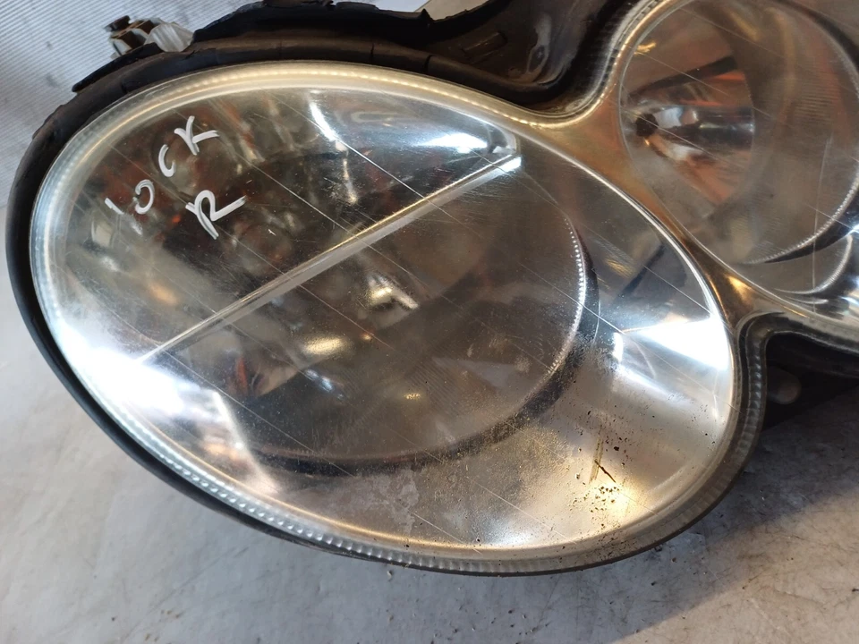 10CK* Mercedes W209 CLK Frontscheinwerfer Scheinwerfer VORNE Rechts A2098200261 - Bild 2 von 4