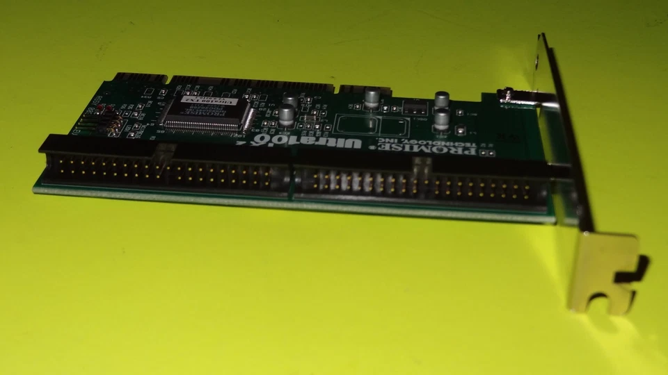Promise Technologies Ultra 100 TX2 ATA/ATAPI Dual IDE Controller PCI Card - Image 2 of 4