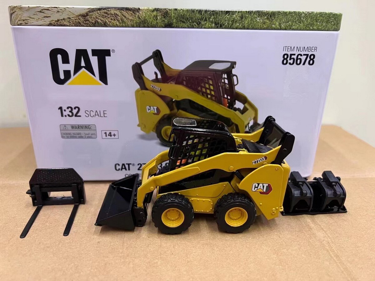 DM 1/32 Scale Cat 272D3 Skid Steer Loader Diecast Car Model Toy