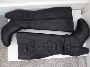 pavers black knee high boots